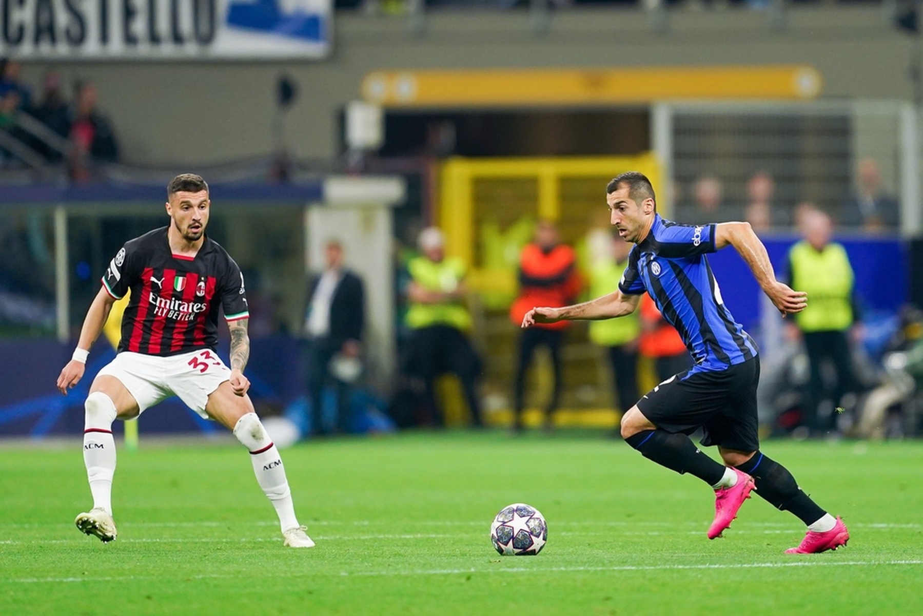 游走于边路 游走于边路