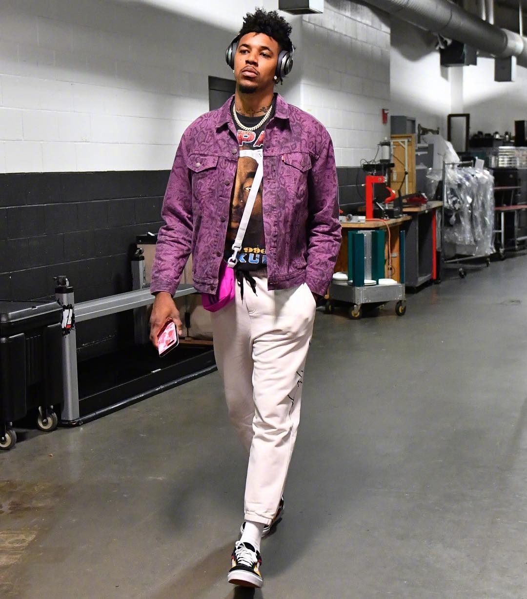 具备双控与 具备双控与